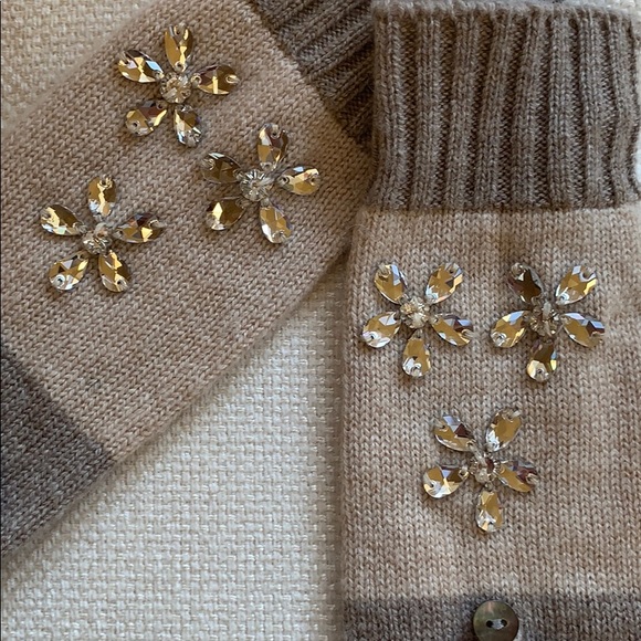 Cream Embellished Cashmere Gloves - Picture 3 of 4